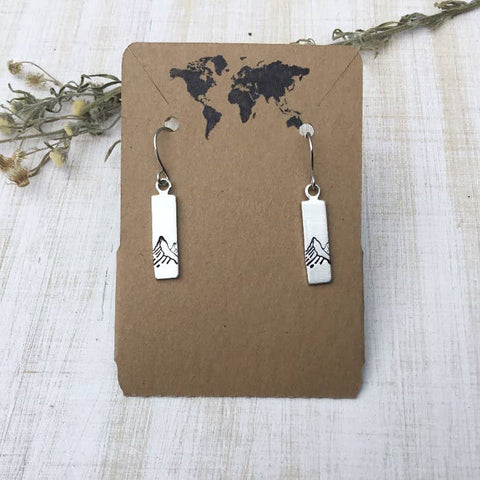 Mountain Peak rectangle earrings in silver color